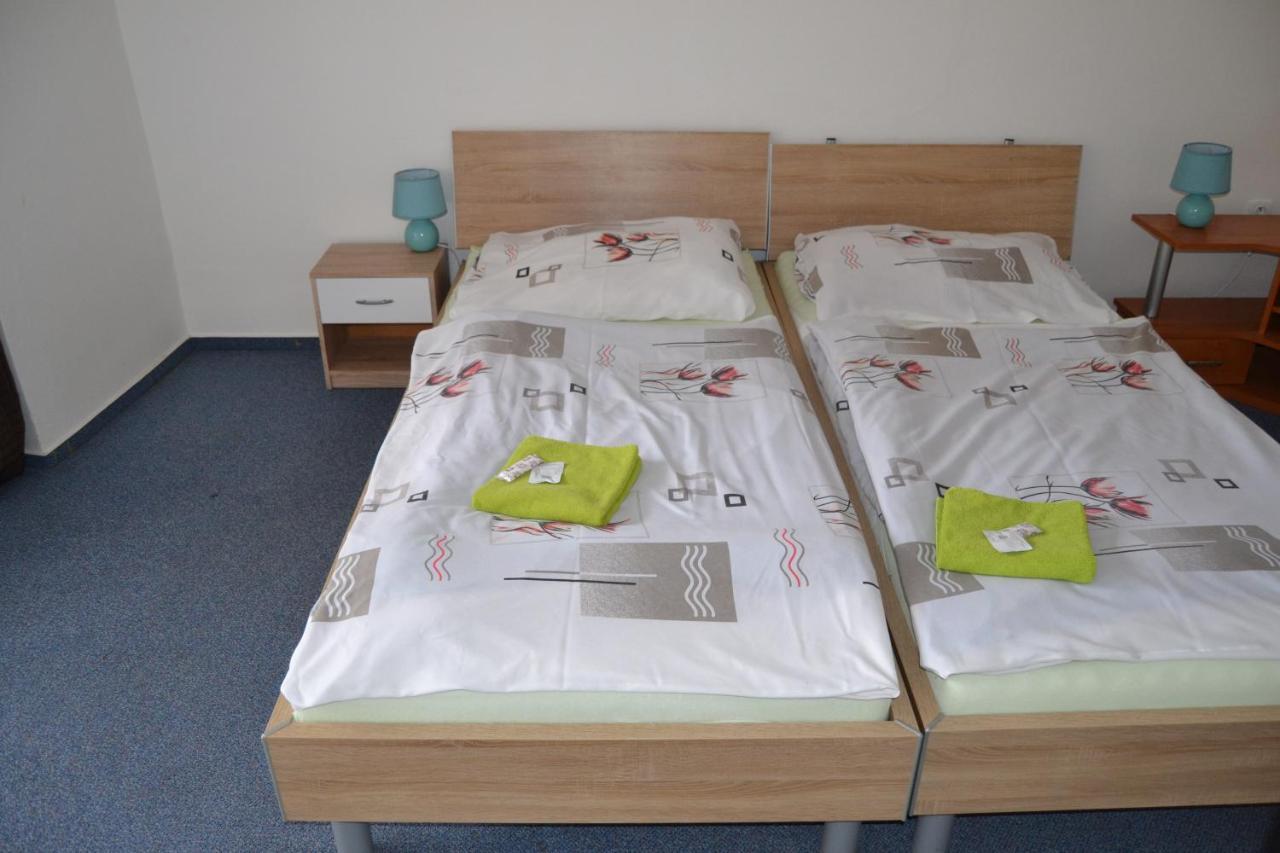 Penzion Tucnak Zábřeh Buitenkant foto